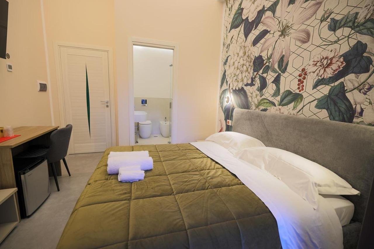 Brettia Guest Rooms Cosenza Exterior foto