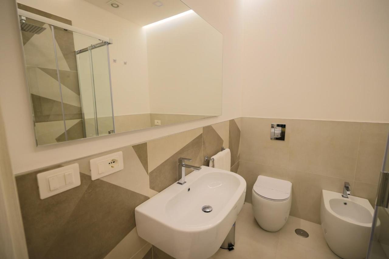 Brettia Guest Rooms Cosenza Exterior foto