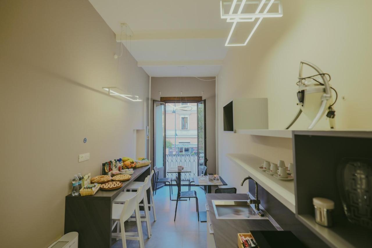 Brettia Guest Rooms Cosenza Exterior foto